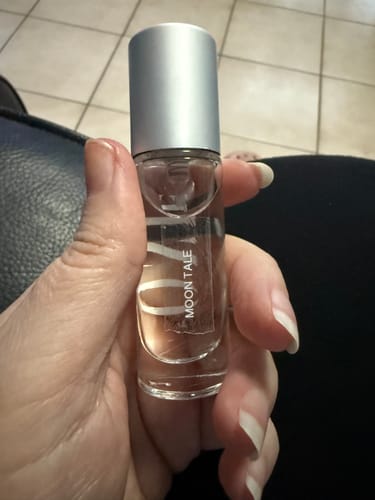 Customer photo review of Louis V. Moon Tale (Exclusivité Chine)