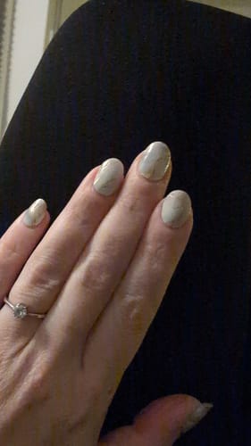 Anke B. review of UV Gel: Vanilla Marble image 1 out of 1