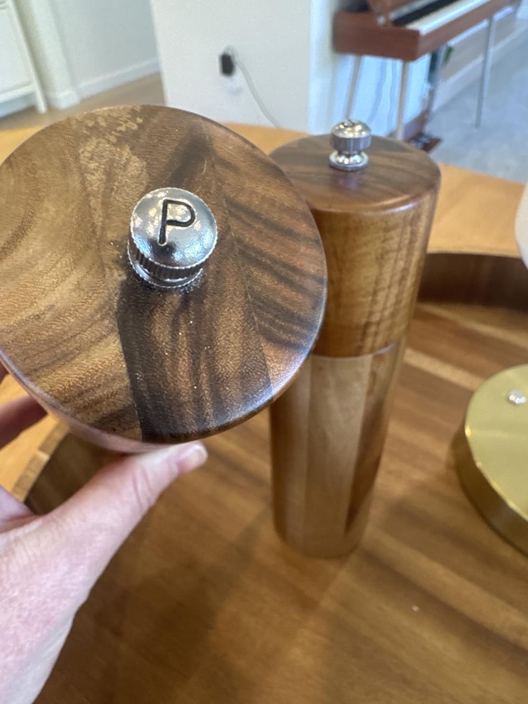 Customer photo review of Salt & Pepper Grinder + Base Included