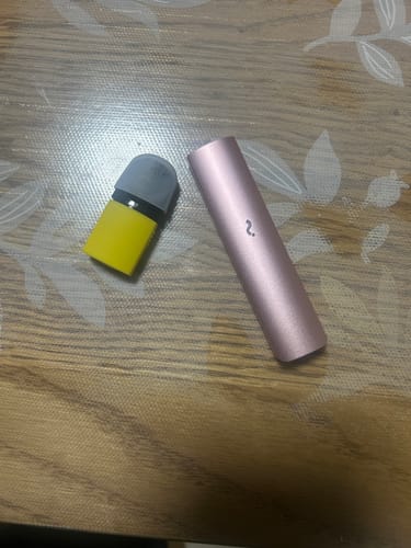 RICHILL NEO 【新チル成分配合、フワフワするやつ。】 カンナベイプ ｜初回デバイス無料（カラーランダム）に関するお客様の写真付きレビュー
