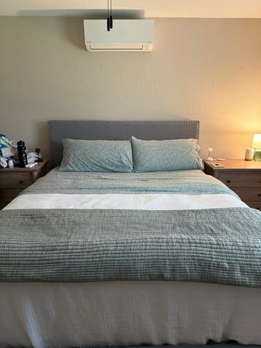 Customer photo review of Bamboo Cooling Comforter