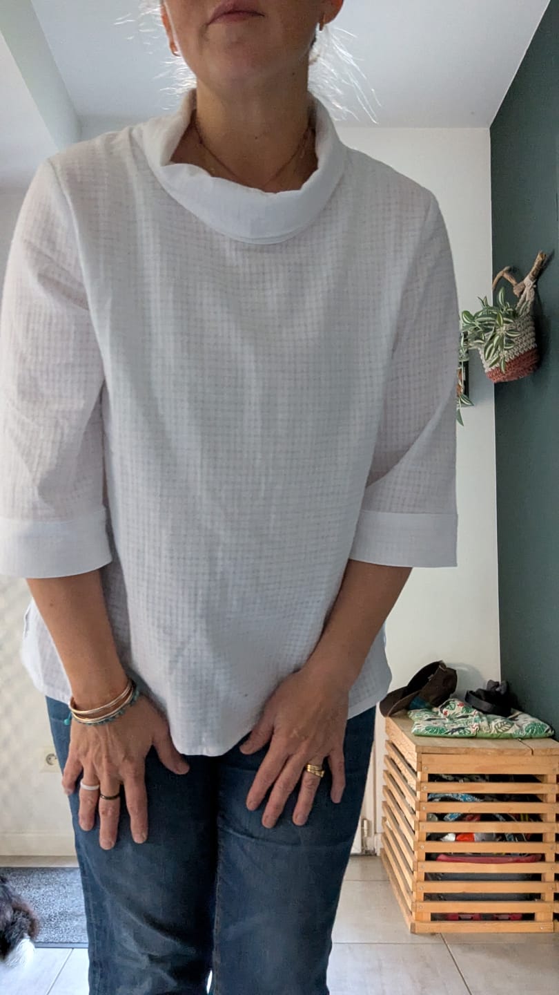Customer photo review of Blouse Catherine bel armuré de coton blanc