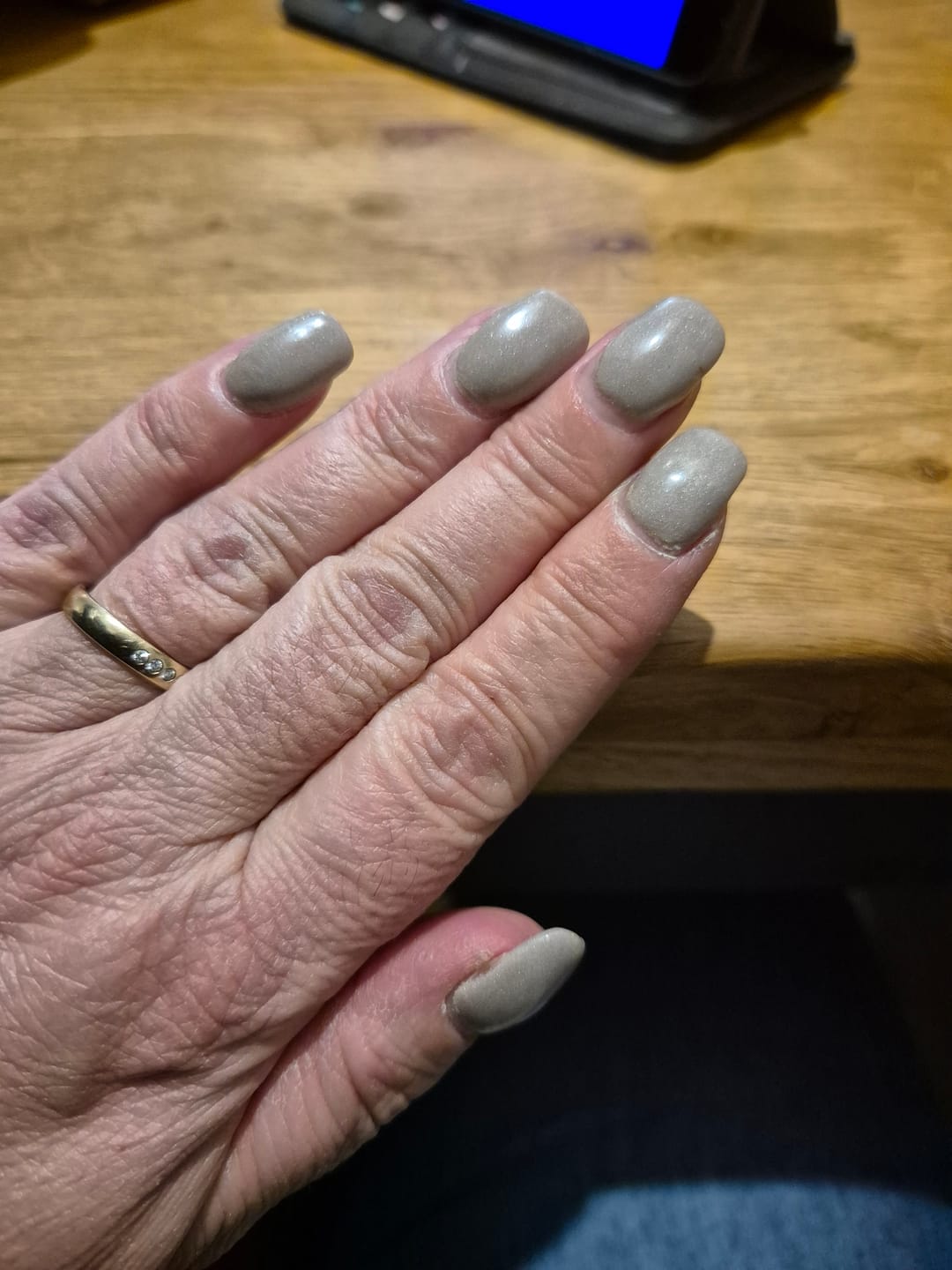 Customer photo review of Crystal Silver Dipping Powder