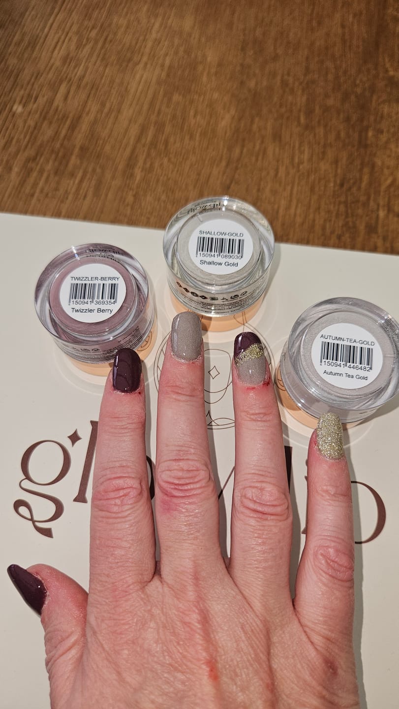 Customer photo review of Autumn Tea Gold Dipping Powder