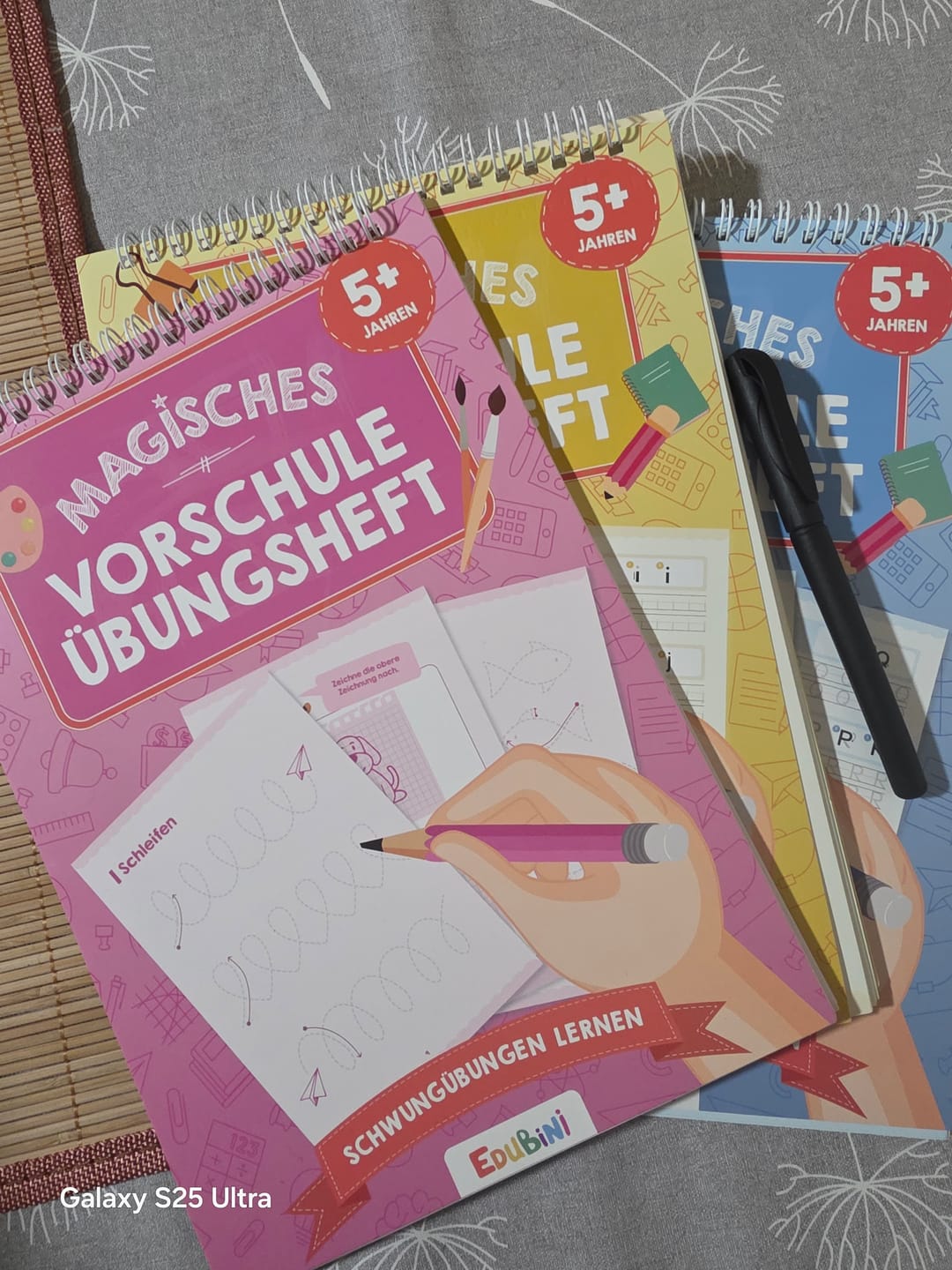 Customer photo review of Edubini Magische Übungshefte® (Geschenk-Starterset)