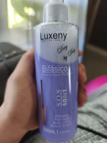Reseña con foto de un cliente sobre Spray Bifásico 10 en 1 230 ml
