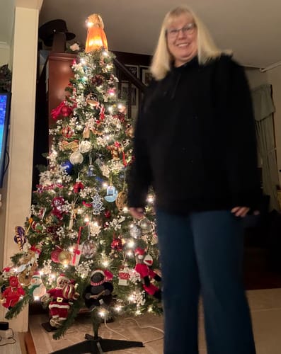 Customer photo review of Avery Hoodie - Black