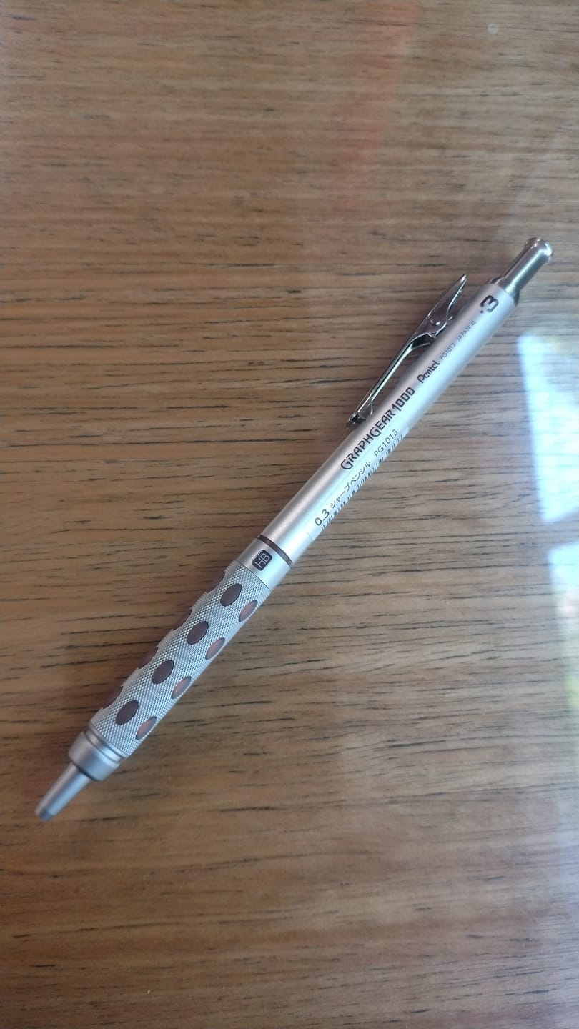 Customer photo review of Pentel - Portaminas Graphgear 1000