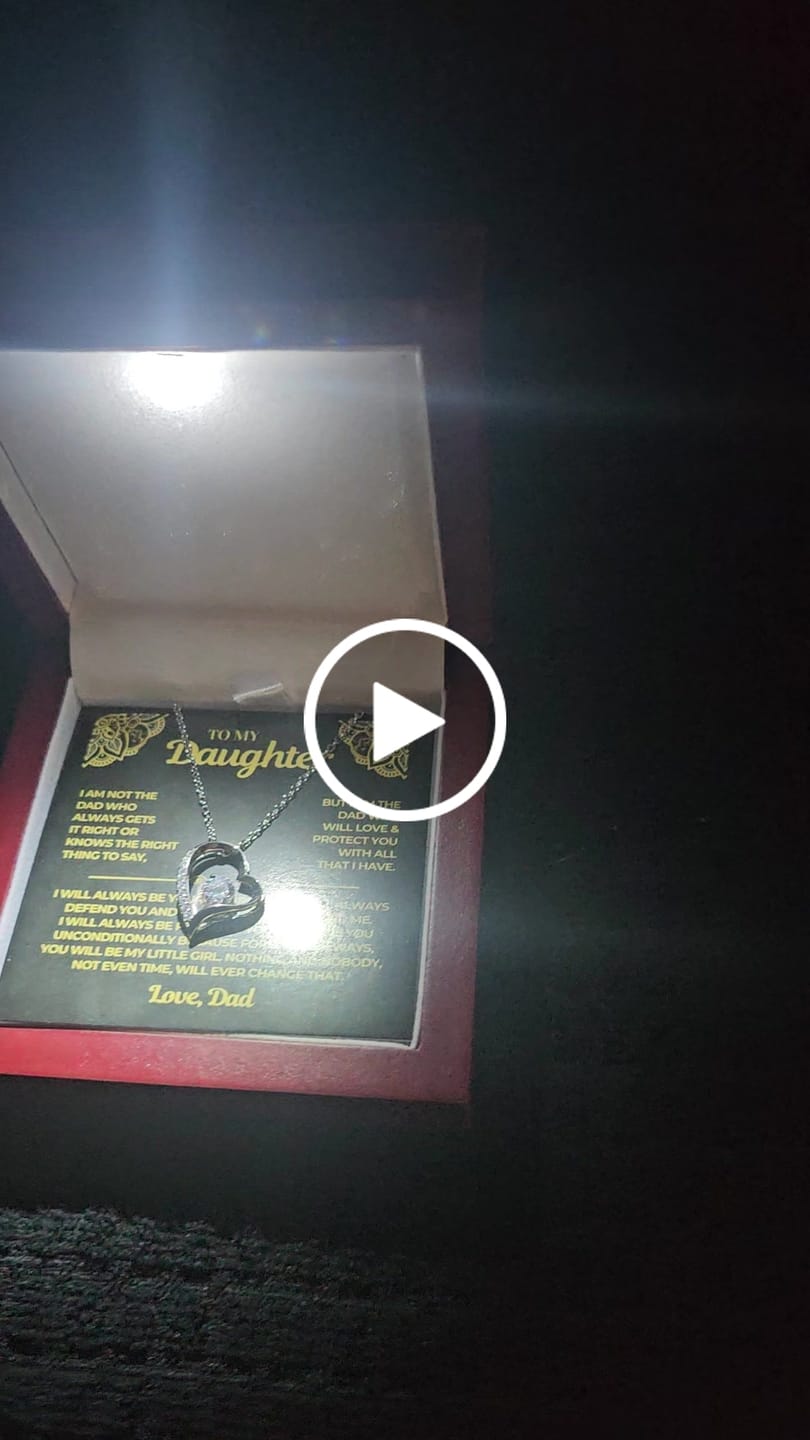 Customer video review of You will always be my little girl - Necklace for Daughter from Dad