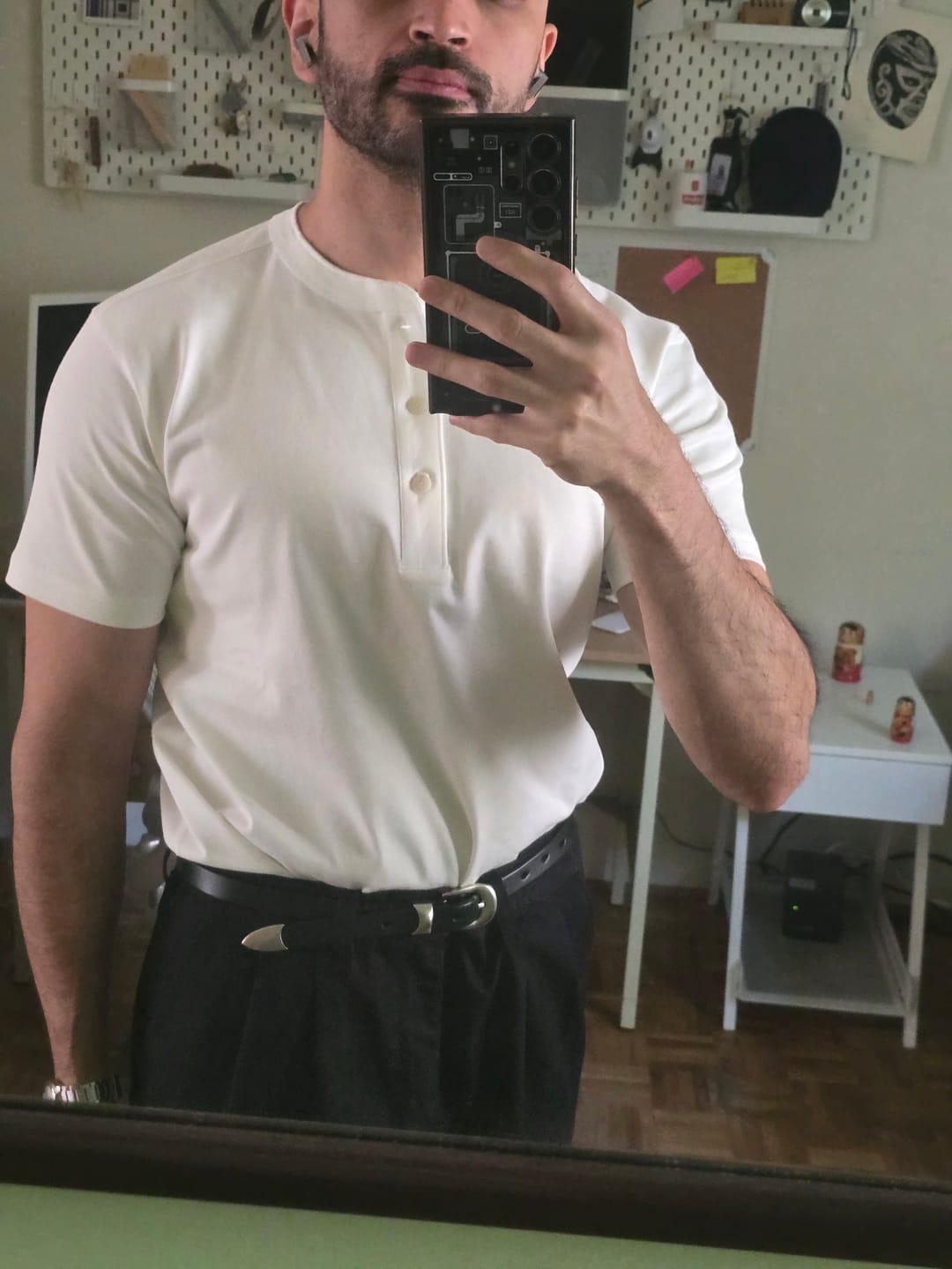 Customer photo review of Vintage Short Sleeve Henley T-Shirt - White