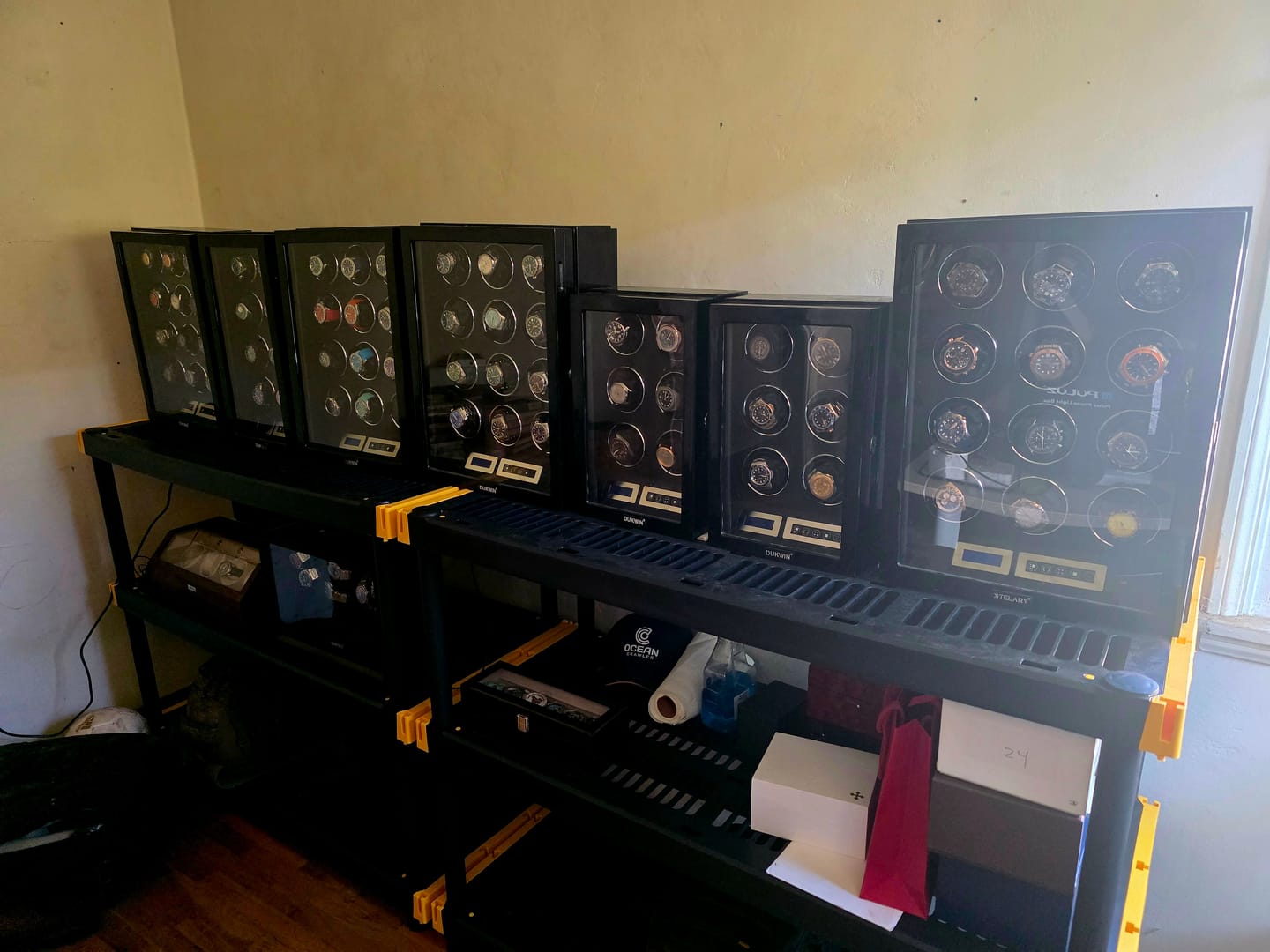 Customer photo review of Smart Luxury Watch Winder with Storage Organizer Case