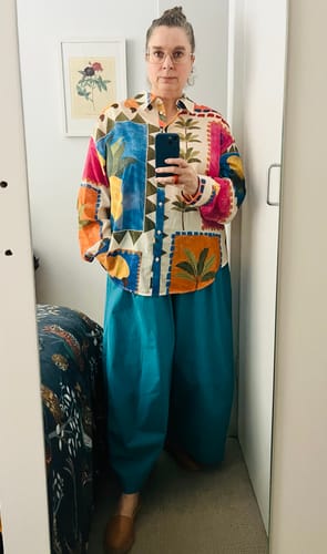 Customer photo review of Plus Size Women Summer Casual Pure Color 100%Cotton Harem Pants