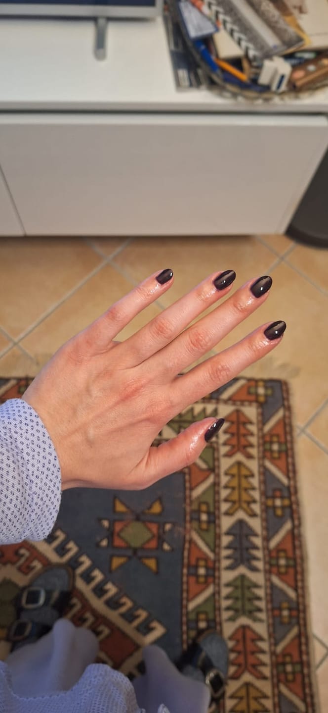 Customer photo review of Smalto Semipermanente LCI -  Nero viola