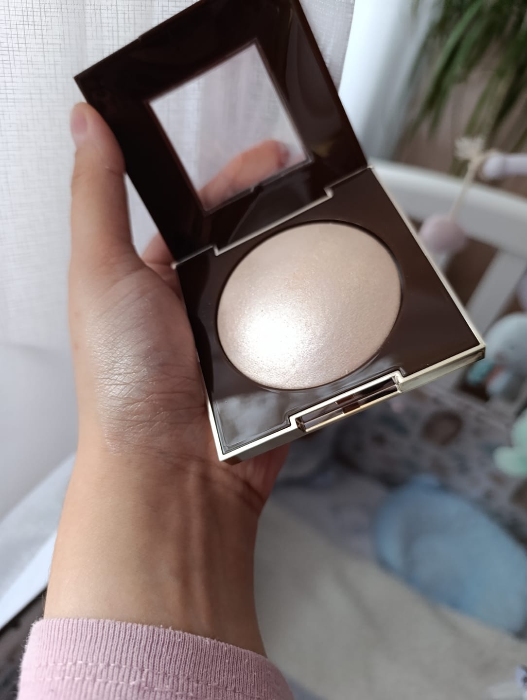 Customer photo review of Iluminator pudra cu textura ultrafina