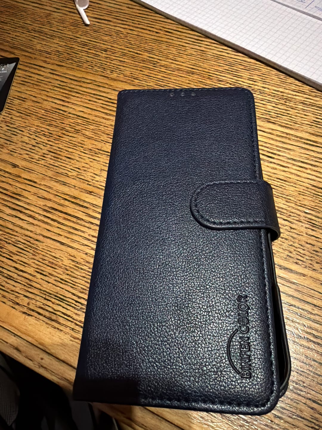 Customer photo review of iPhone 17 - BINFEN Leder Etui Hülle mit RFID Blocker