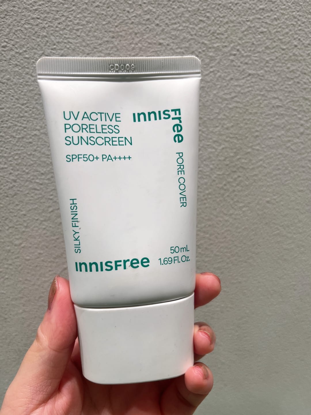Customer photo review of UV　アクティブ　ポアレス　サンスクリーン　SPF50+ / PA++++
