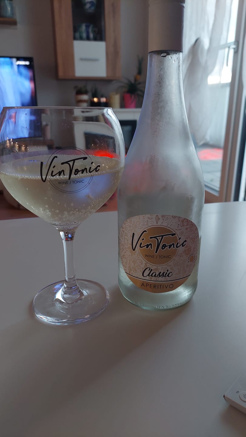 Customer photo review of NEU: VinTonic Aperitivo Gläser Unbreakable | 6 Stück