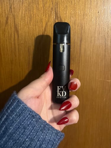 Customer photo review of FVKD THCA SUGAR DISPOSABLE | 3.5g.