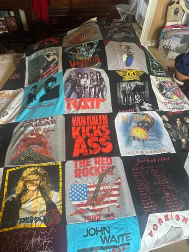Customer photo review of Project Repat T-Shirt Quilt