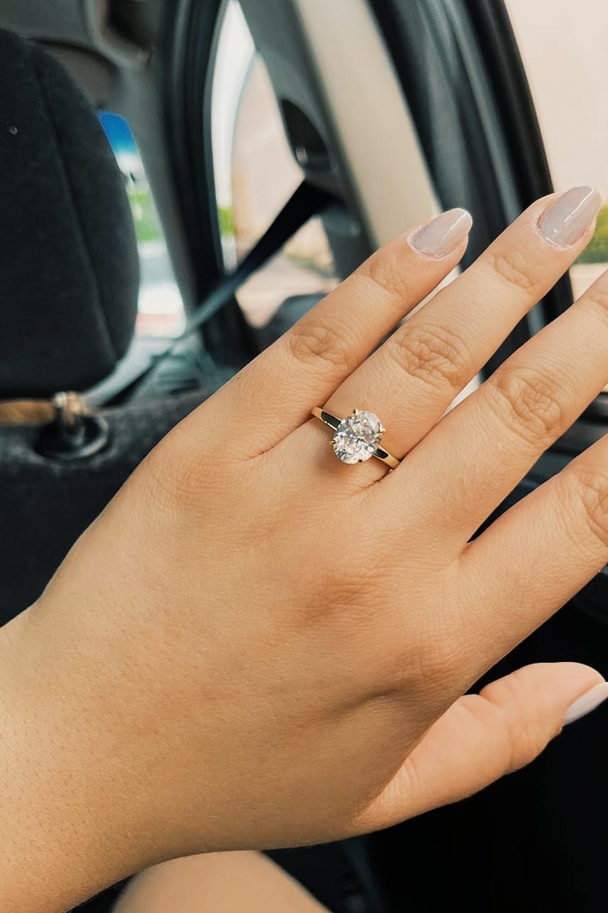 Customer photo review of Anel Solitário 3ct Banhado em Ouro 18k