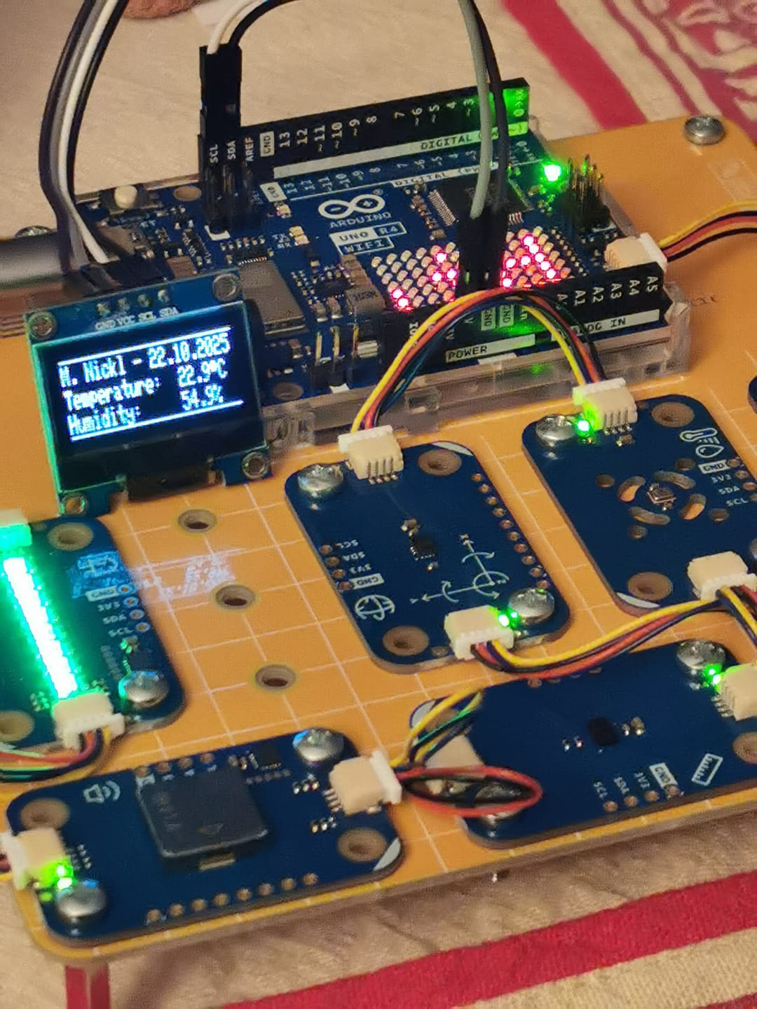 Customer photo review of Arduino Plug and Make Kit