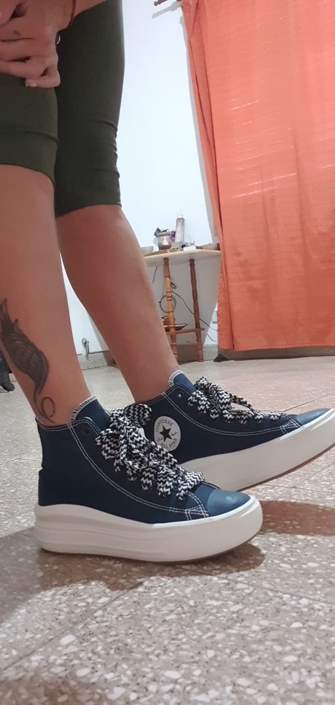 Customer photo review of Zapatillas Converse Chuck Taylor Move Hi Platform Azul Blanco