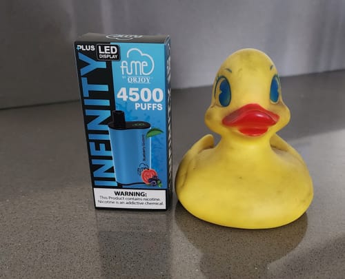 Customer photo review of Fume Infinity Plus 4500 Puffs