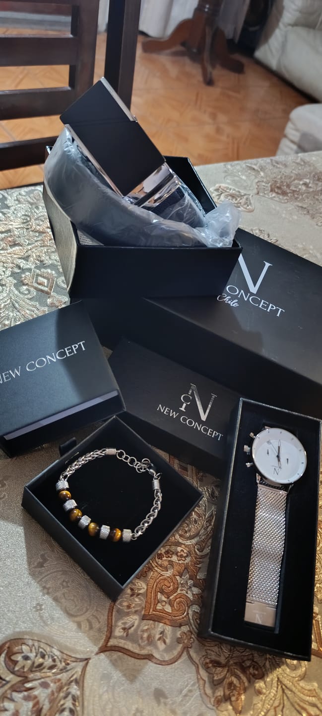 Customer photo review of Pulsera Essential Steel