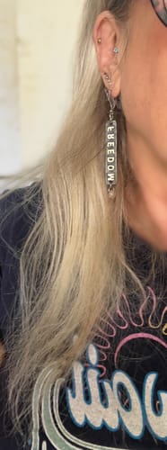 Customer photo review of The Earring Club