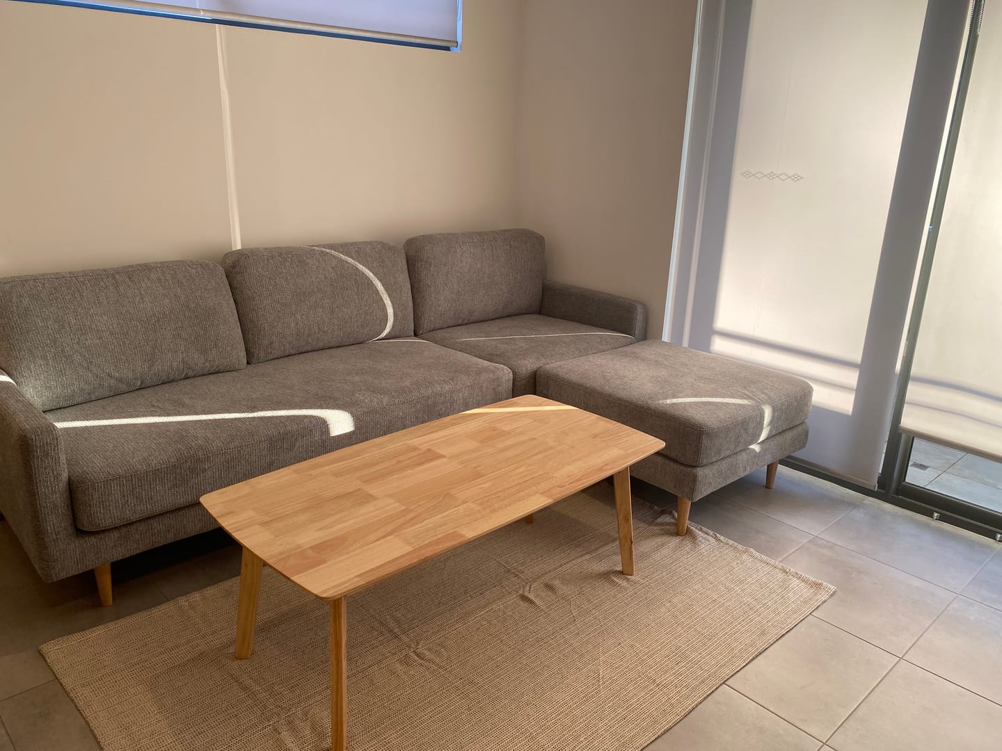 Customer photo review of Wood Coffee Table with 4 legs/Timber/Solid Wood