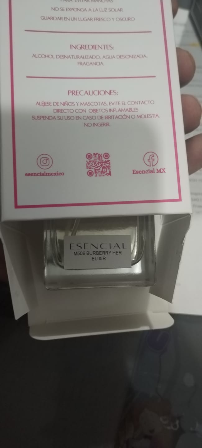 Customer photo review of M506 Inspirado en: Burberry Her Elixir de Parfum - Burberry