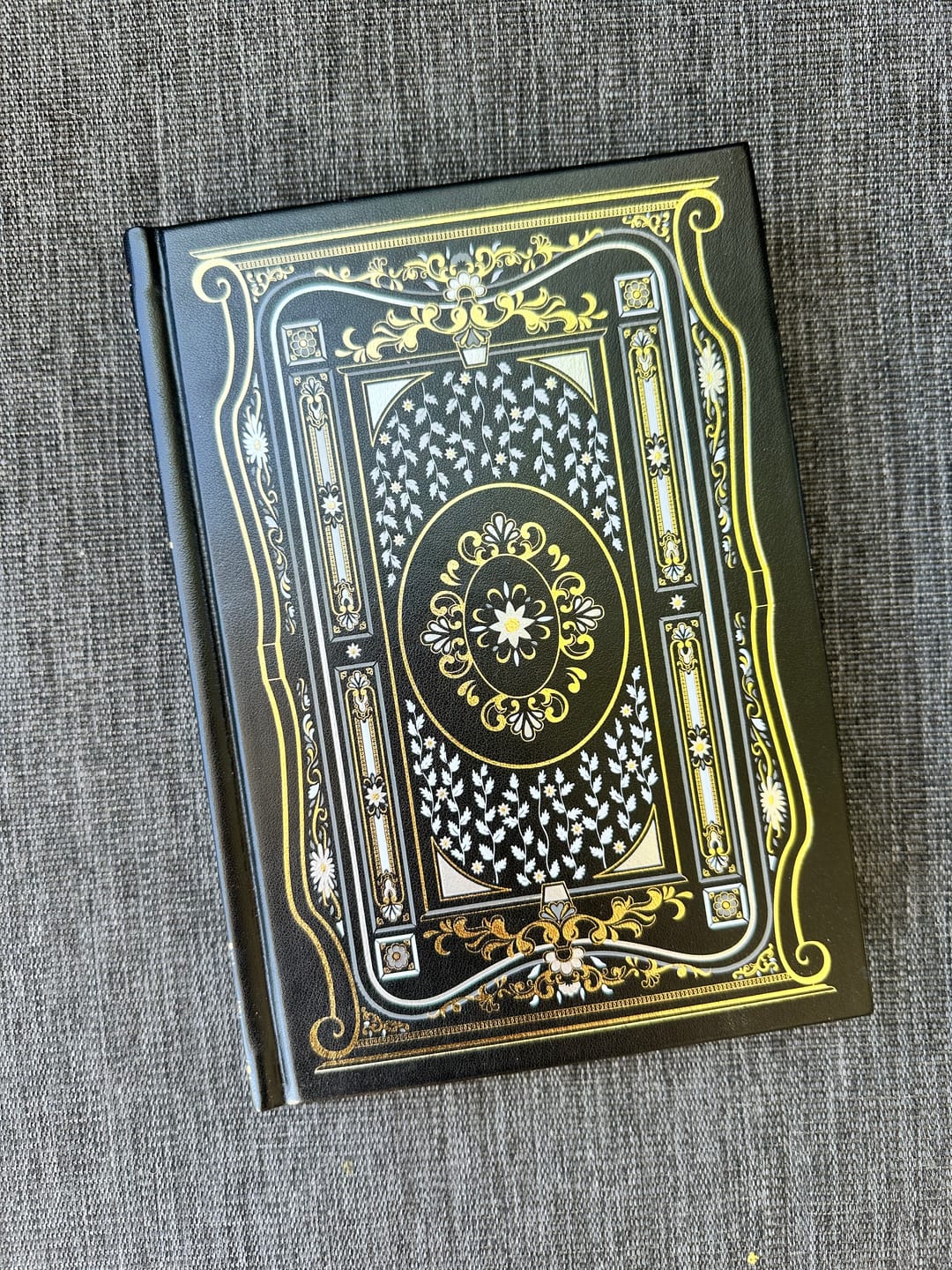 Customer photo review of Literati Journal - Black