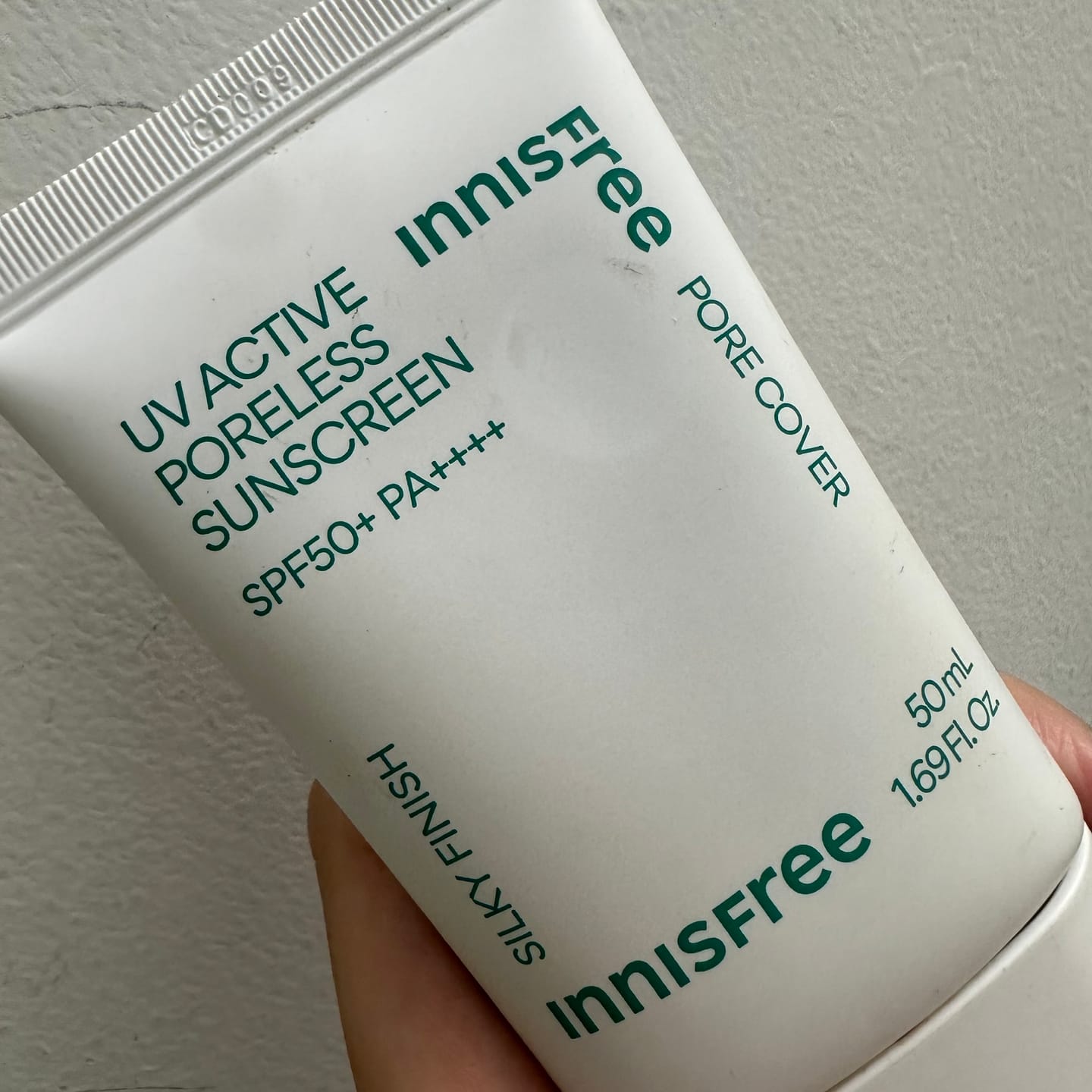 Customer photo review of UV　アクティブ　ポアレス　サンスクリーン　SPF50+ / PA++++