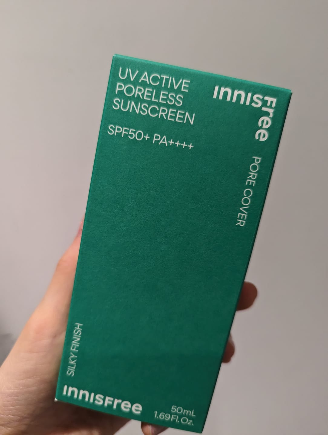 Customer photo review of UV　アクティブ　ポアレス　サンスクリーン　SPF50+ / PA++++