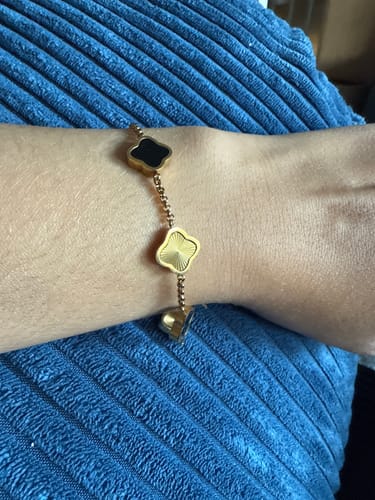 Customer photo review of Celine Clover Bracelet