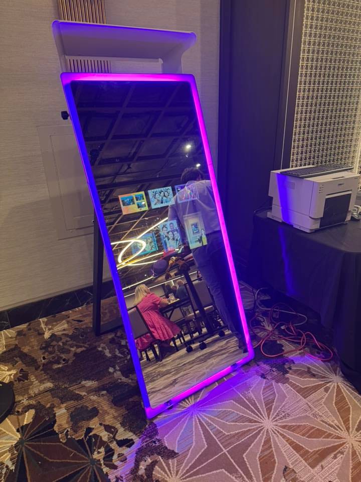 Customer photo review of Mirror Air Booth
