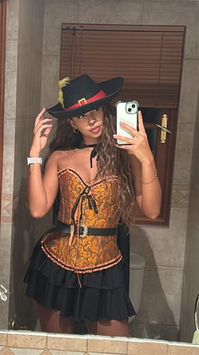 Customer photo review of DISFRAZ GATO CON BOTAS