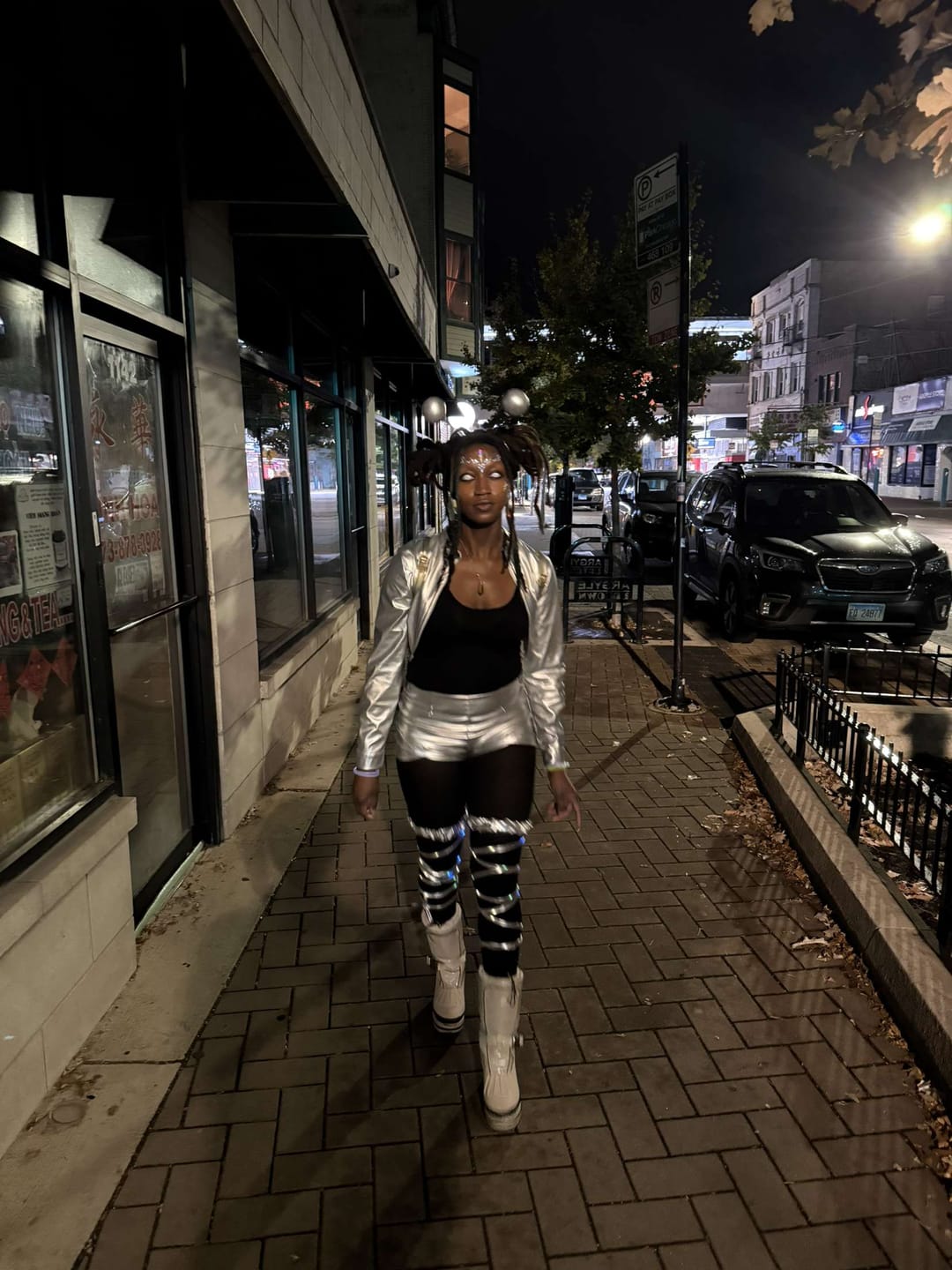 Customer photo review of Zombie White Screen Halloween Lens