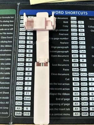 Customer photo review of Si6 Mini Bluetooth Selfie Stick – Compact and Stable Design
