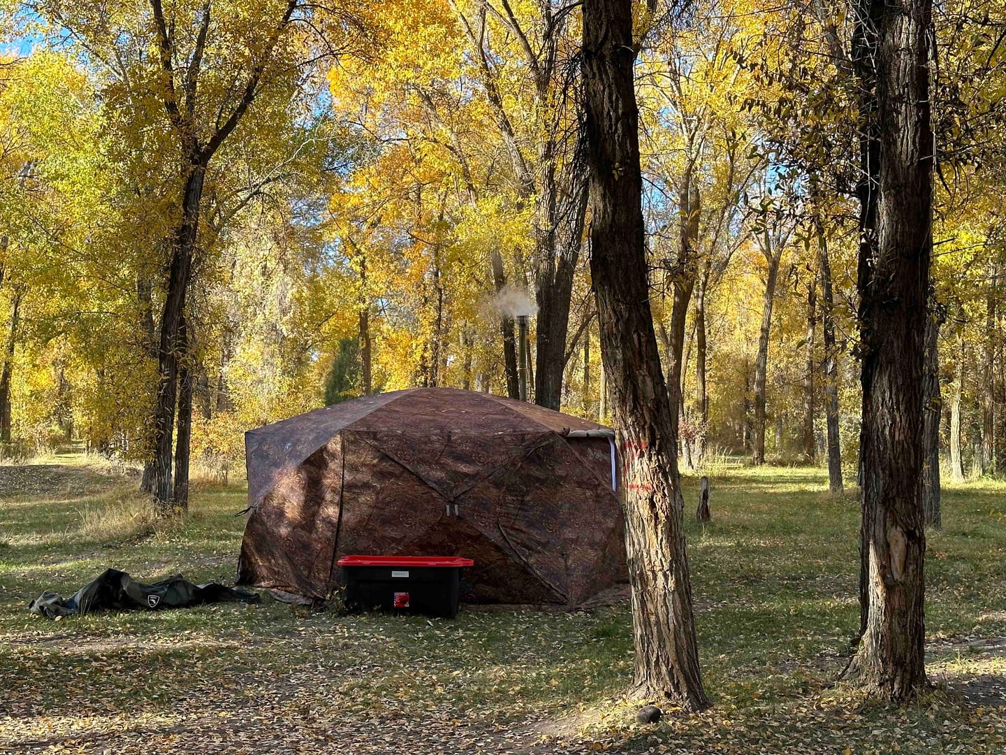 Customer photo review of RBM All-Seasons tent  Hexagon for 2-9 person