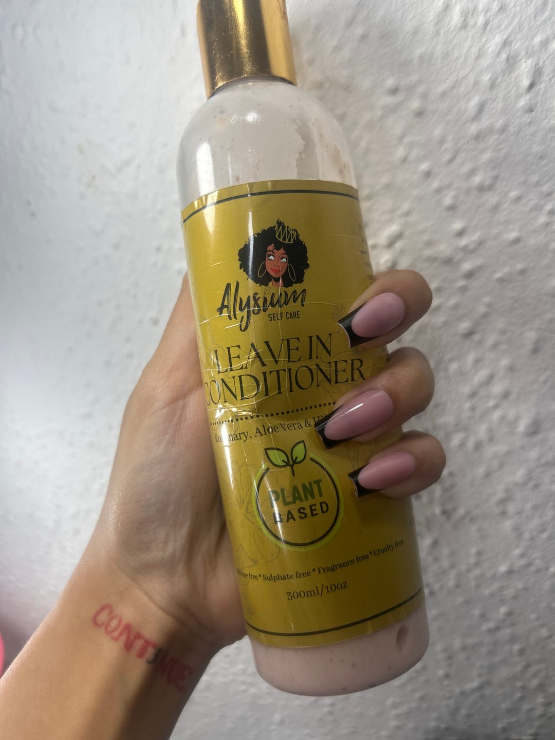 Customer photo review of Plant Based Leave In Conditioner