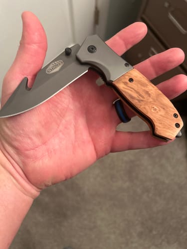 Customer photo review of HOLY GRAIL™ POCKET KNIFE