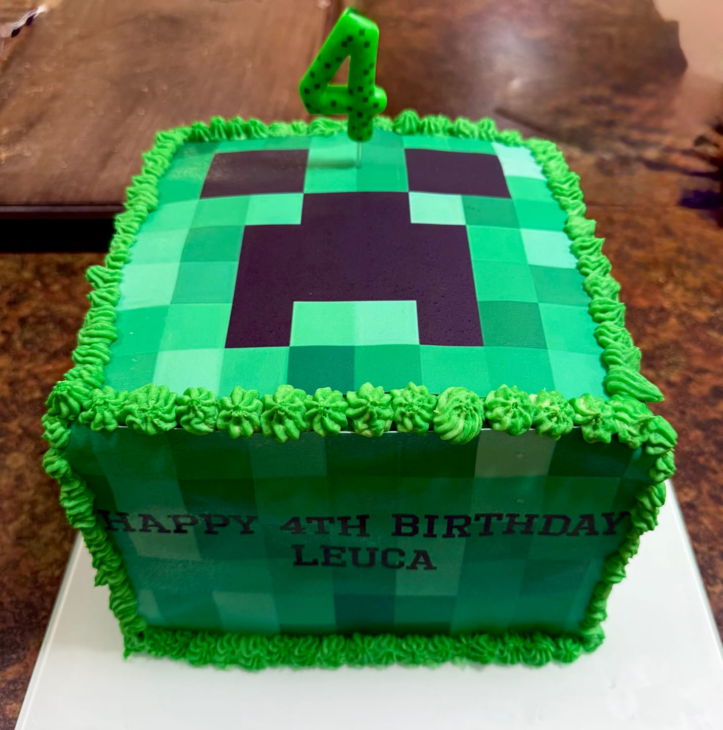 Customer photo review of 25cm x 25cm Square Custom Edible Icing Image
