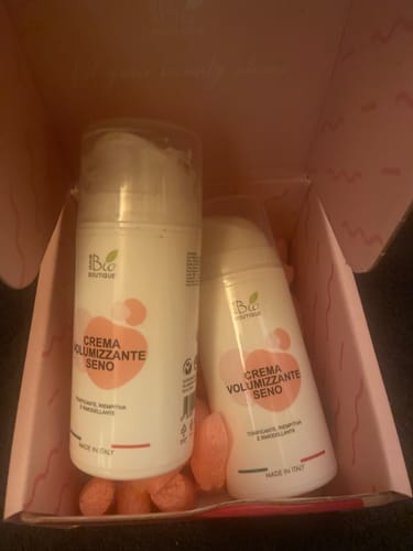 Customer photo review of Crema Volumizzante Seno