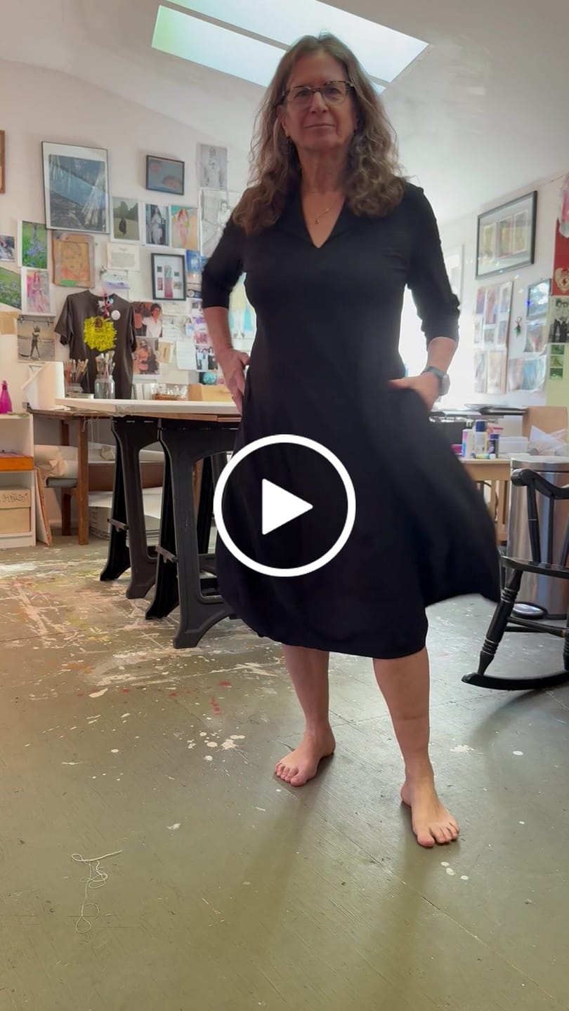 Customer video review of Tekbika Ines Cocoon Dress, Black