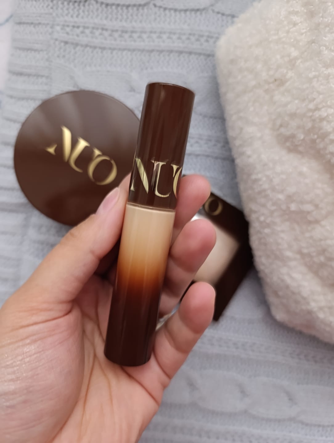 Customer photo review of Concealer cu acoperire mare