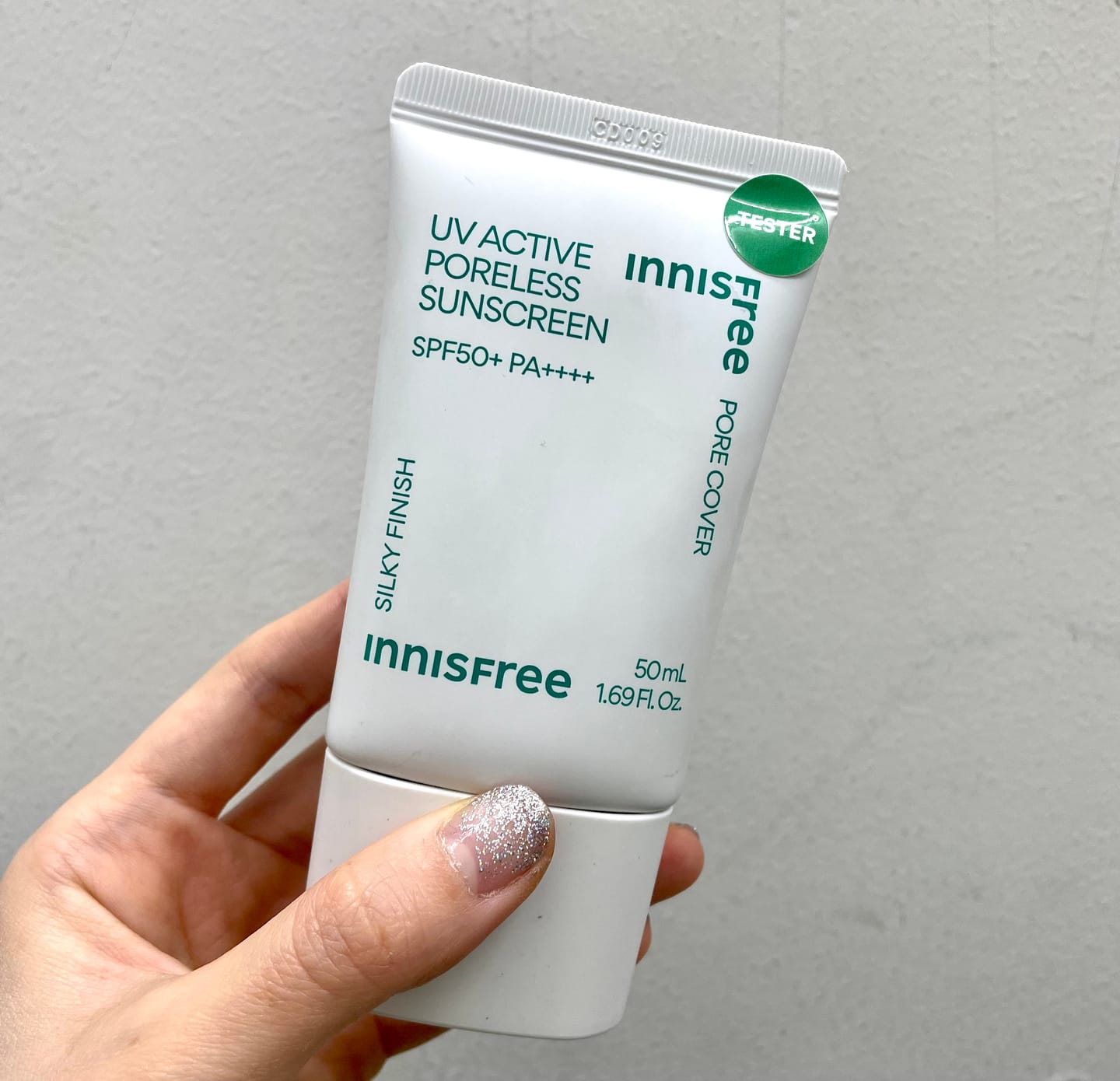 Customer photo review of UV　アクティブ　ポアレス　サンスクリーン　SPF50+ / PA++++
