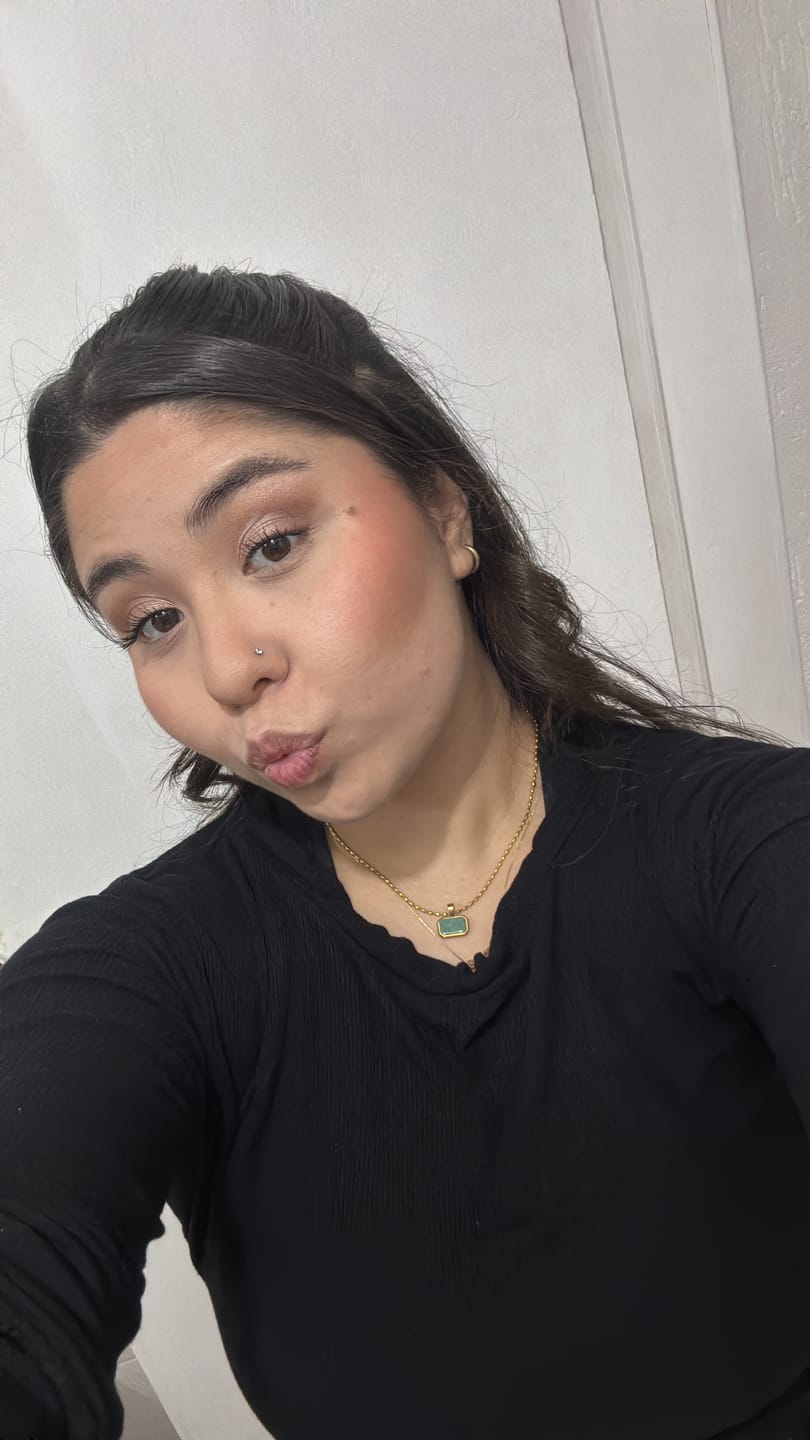 Customer photo review of Kit Blushes Red Mocha Vizzela + La's