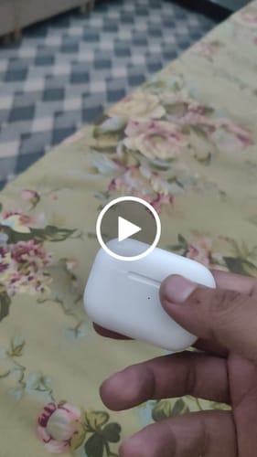 Customer video review of LOT Earbuds - Random Color