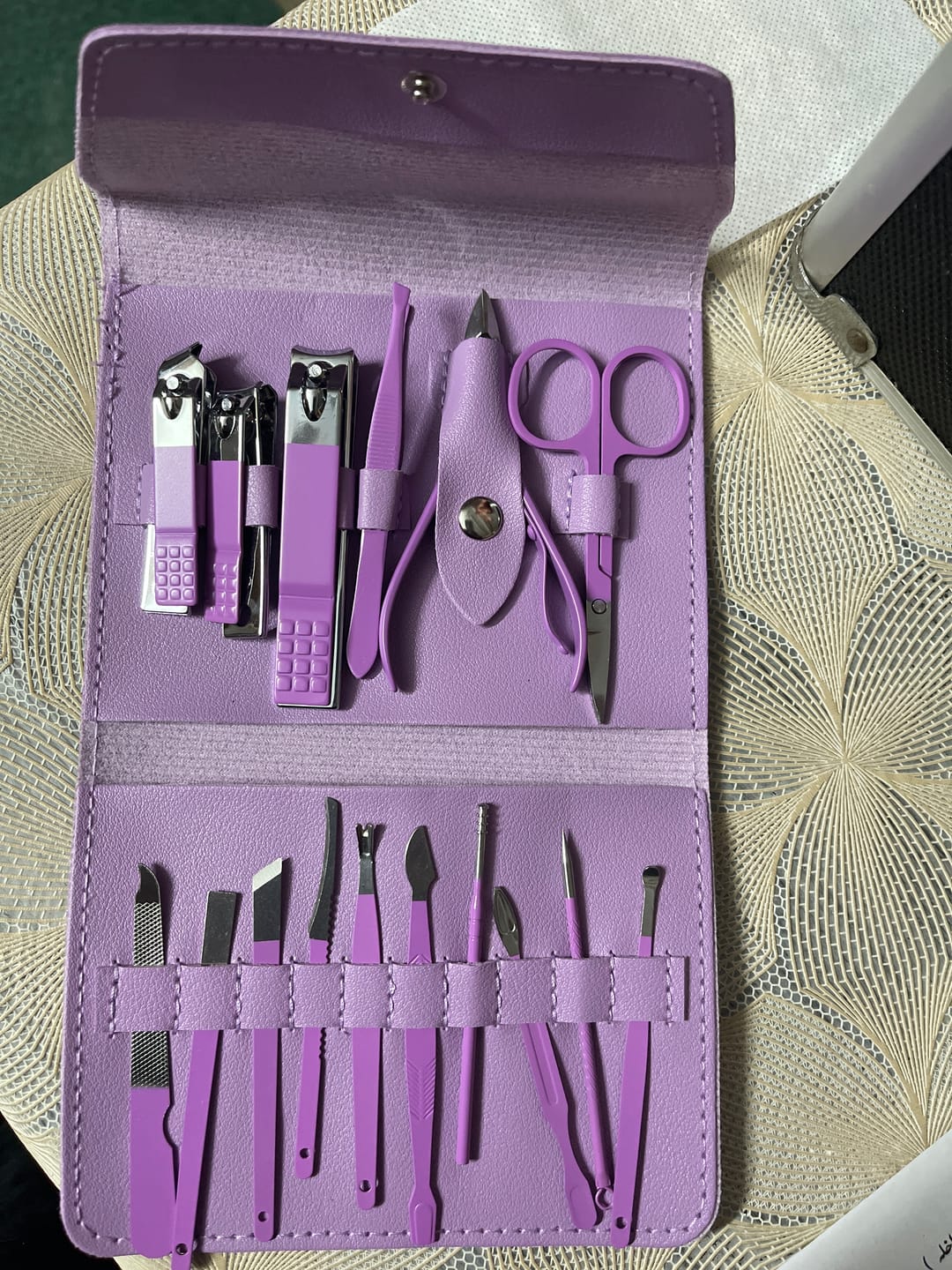 Customer photo review of 16-in-1 Personal Hygiene Manicure Kit